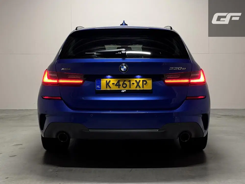 BMW 3-serie 330e xDrive M-Sport Pano Laser Kuipstoel uit 2021, foto 6