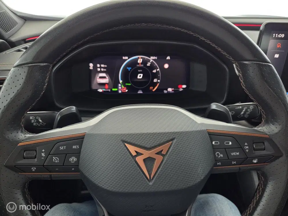 Cupra Formentor 1.4 e-Hybrid VZ 245PK Performance elek.kle uit 2024, foto 9