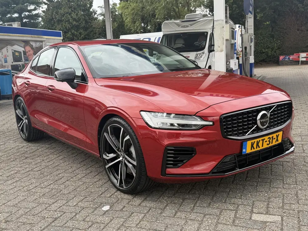 Volvo S60 2.0 Recharge T8 AWD Ultimate Bright PANO uit 2023, foto 15