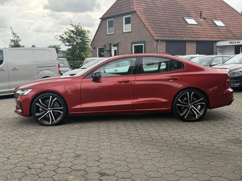 Volvo S60 2.0 Recharge T8 AWD Ultimate Bright PANO uit 2023, foto 8