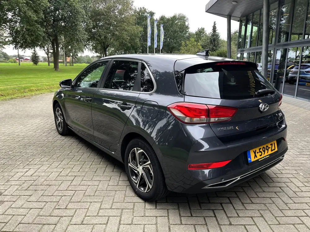 Hyundai i30 1.0 T-GDi MHEV Comfort uit 2023, foto 3