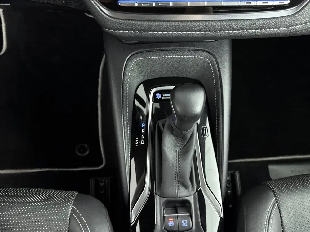 Toyota Corolla 2.0 Hybrid Executive uit 2019, foto 10