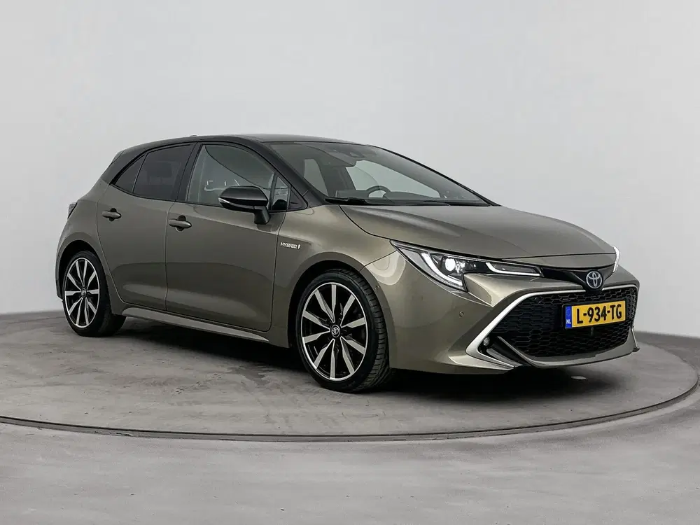 Toyota Corolla 2.0 Hybrid Executive uit 2019, foto 12