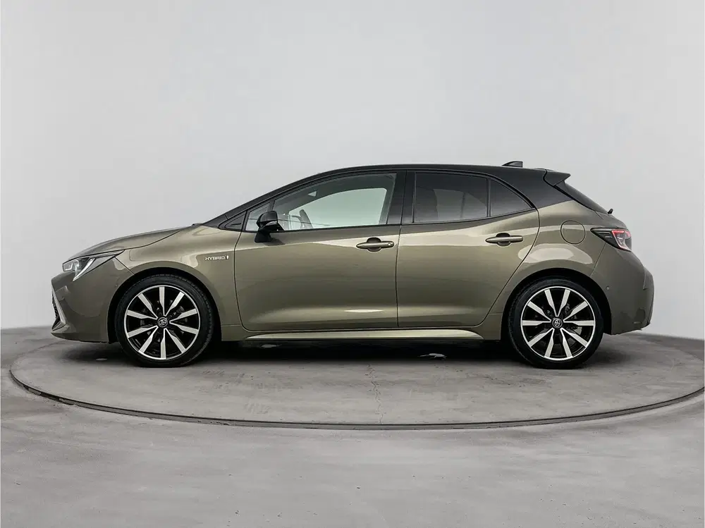 Toyota Corolla 2.0 Hybrid Executive uit 2019, foto 3
