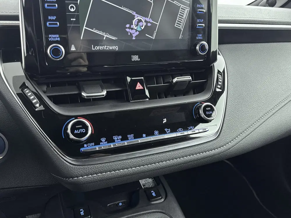 Toyota Corolla 2.0 Hybrid Executive uit 2019, foto 9