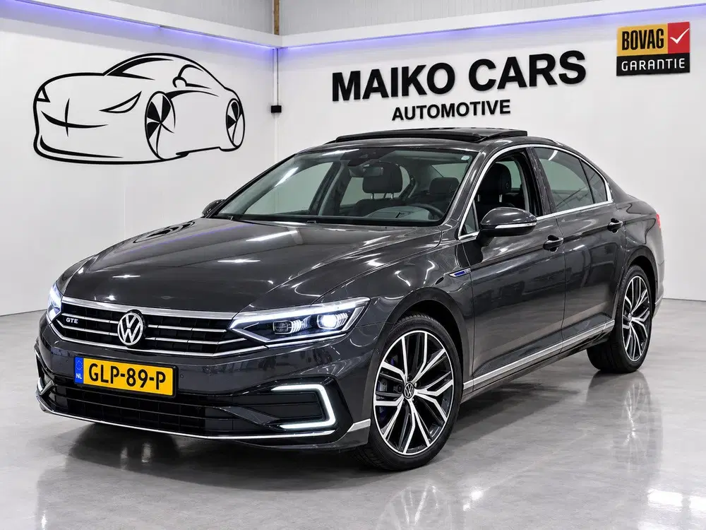 Volkswagen Passat 1.4 TSI GTE PANORAMADAK LEER BEKLEIDING Vi uit 2020