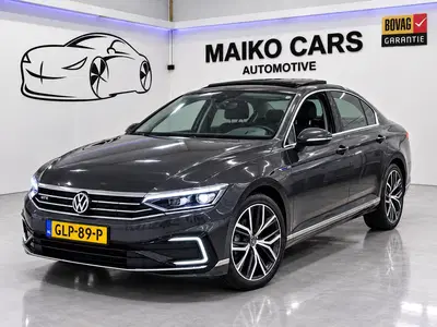 Volkswagen Passat 1.4 TSI GTE PANORAMADAK LEER BEKLEIDING Vi uit 2020