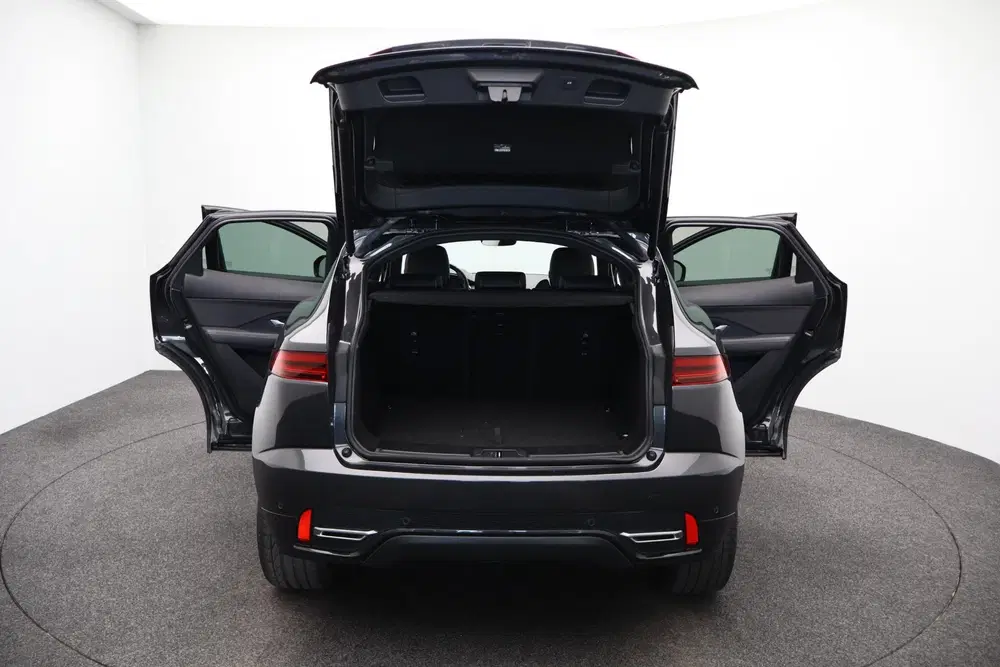 Jaguar E-Pace 1.5 P300e AWD R-Dynamic S uit 2023, foto 14