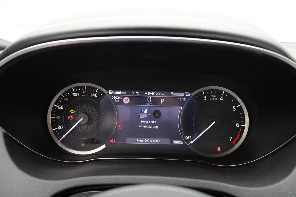 Jaguar E-Pace 1.5 P300e AWD R-Dynamic S uit 2023, foto 9