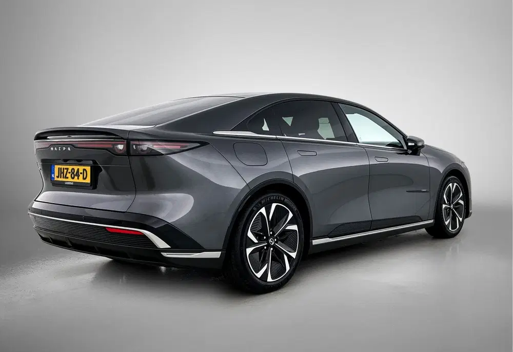 Mazda 6e Takumi Plus Long Range 80 kWh uit 2025, foto 2