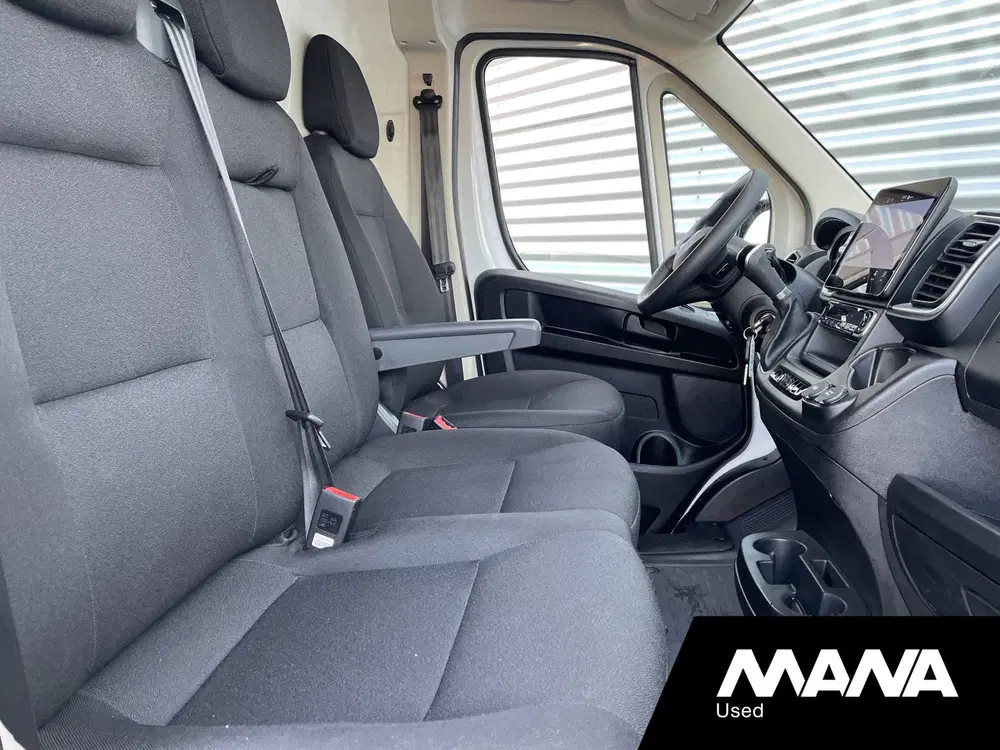 Peugeot Boxer 2.2BlueHDi 180PK Automaat S&S L4H2 Nieuw m uit 2024, foto 4