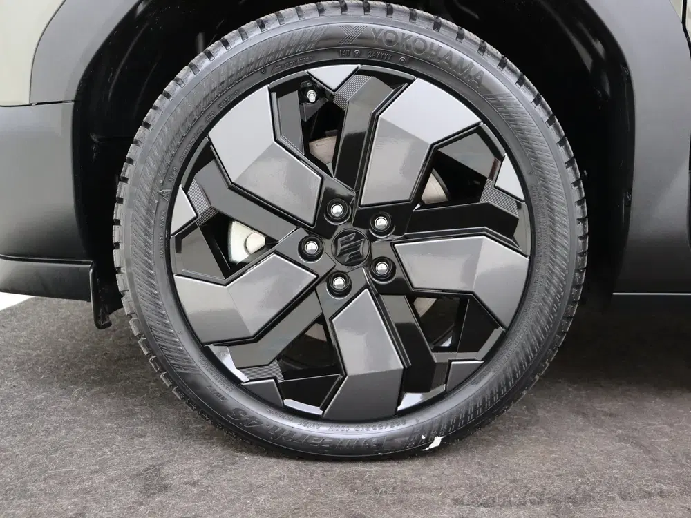 Suzuki Vitara Style Allgrip-e 61 kWh uit 2026, foto 8