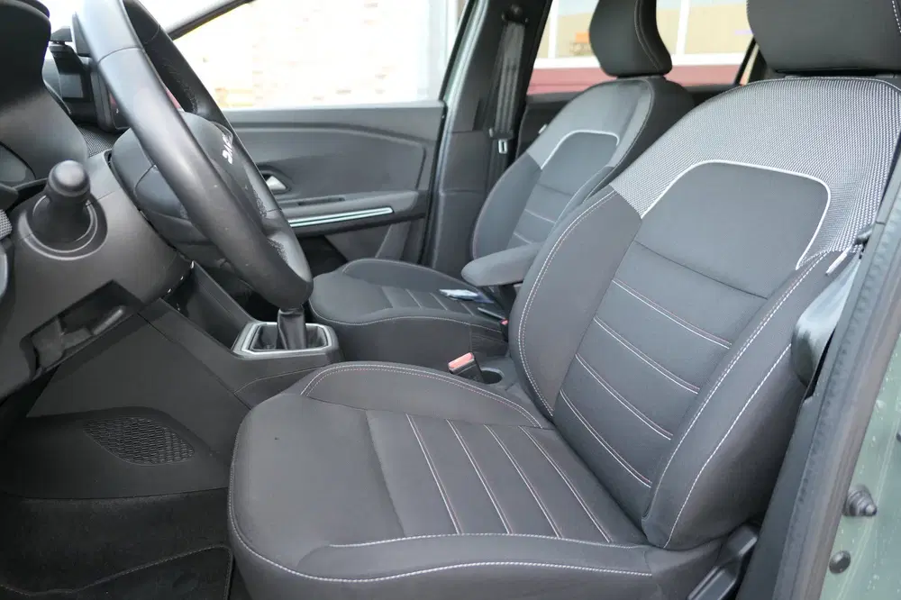 Dacia Jogger 1.0 TCe 110 Extreme 7p. uit 2023, foto 10