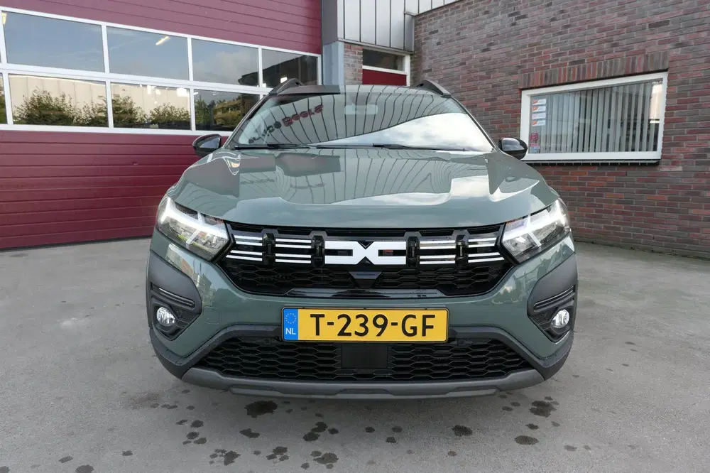 Dacia Jogger 1.0 TCe 110 Extreme 7p. uit 2023, foto 8