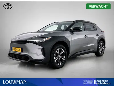 Toyota bZ4X Dynamic 71 kWh uit 2025