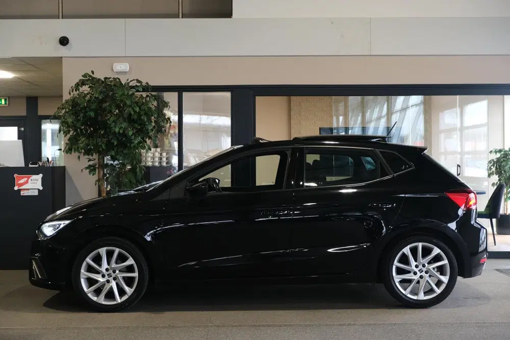 SEAT Ibiza 1.0 EcoTSI FR 110PK DSG Facelift Pano Led uit 2022, foto 9