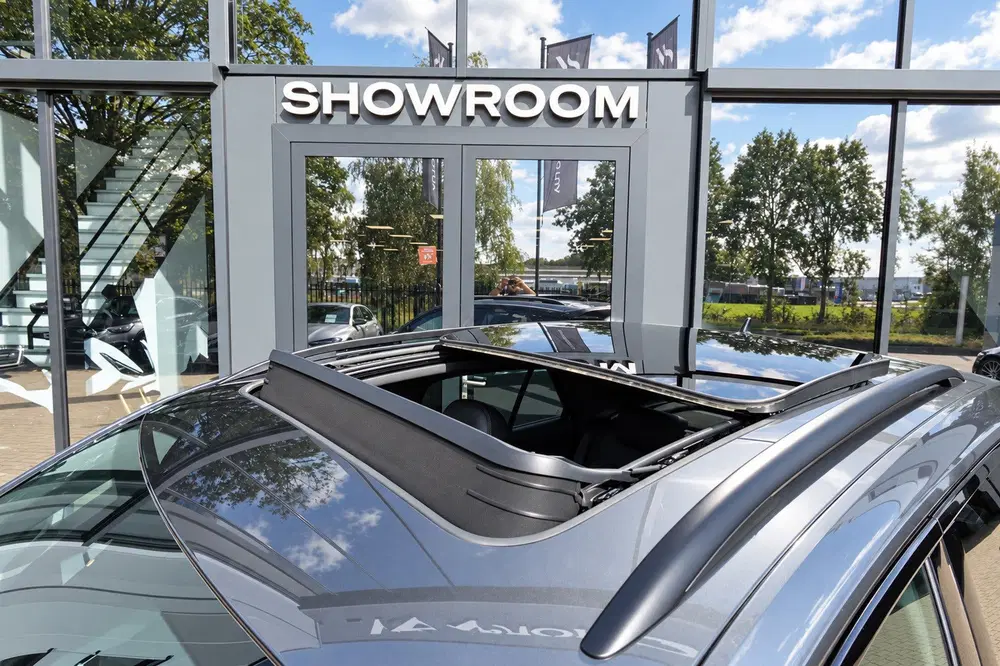 Volkswagen T-Roc 1.5 TSI R-Line PANO IQ.LIGHT ACC VOL uit 2022, foto 13