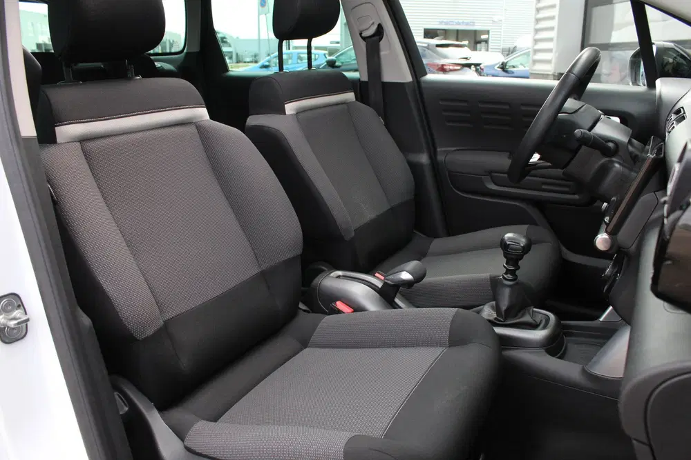 Citroën C3 Aircross 1.2 PureTech S&S Shine uit 2019, foto 10
