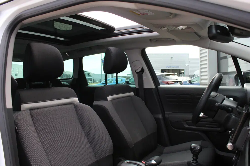 Citroën C3 Aircross 1.2 PureTech S&S Shine uit 2019, foto 11
