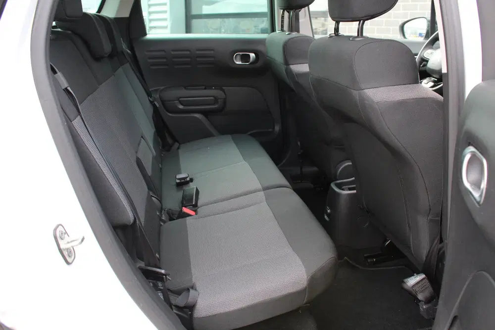Citroën C3 Aircross 1.2 PureTech S&S Shine uit 2019, foto 12
