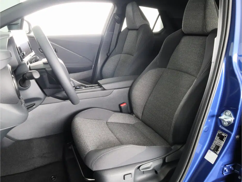 Toyota C-HR 2.0 Plug-in Hybrid 220 Dynamic *NIEUW* uit 2026, foto 14