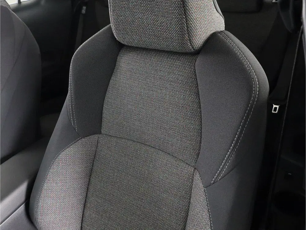 Toyota C-HR 2.0 Plug-in Hybrid 220 Dynamic *NIEUW* uit 2026, foto 15