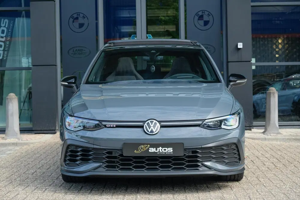 Volkswagen Golf 8 GTI Clubsport 2.0 TSI 300pk Panoramadak uit 2022, foto 14