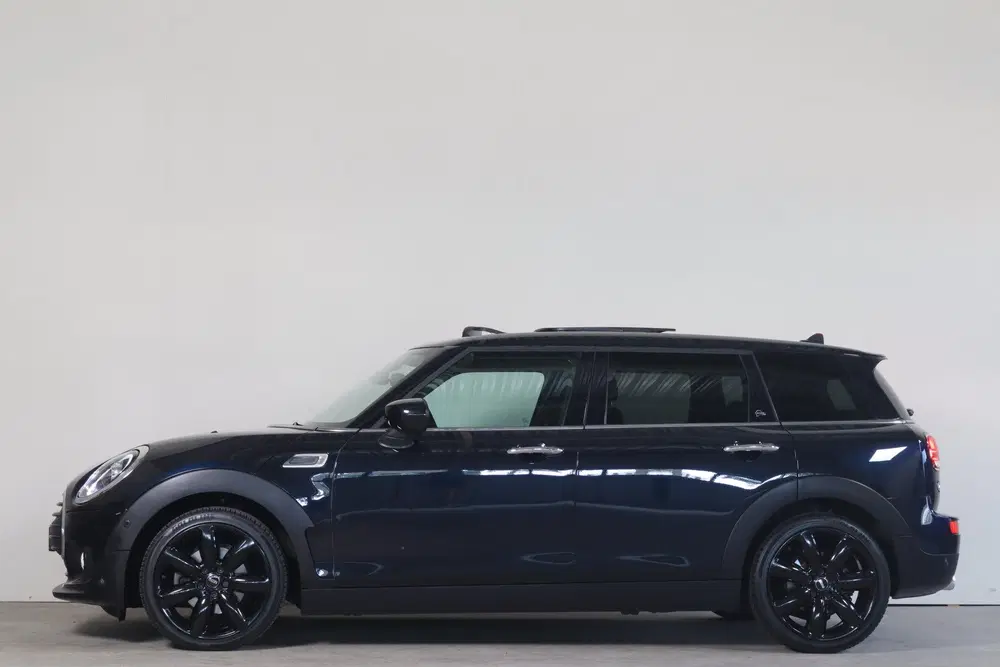Mini Clubman 1.5 Cooper Richmond Park Edition NL-Auto P uit 2021, foto 2