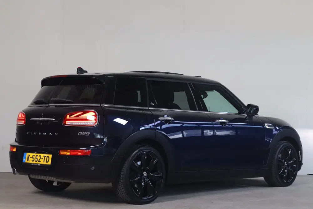 Mini Clubman 1.5 Cooper Richmond Park Edition NL-Auto P uit 2021, foto 3