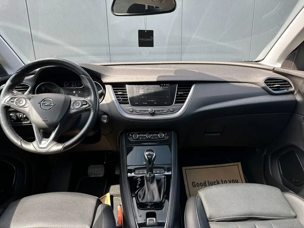 Opel Grandland 1.2 Turbo Business Executive uit 2019, foto 4
