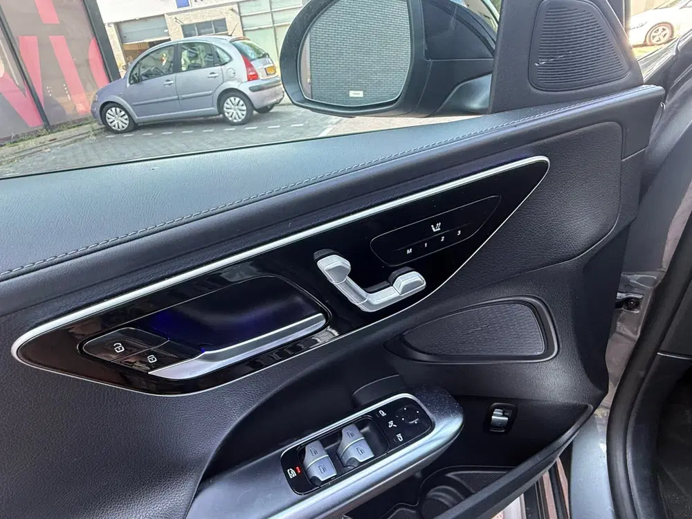 Mercedes-Benz C-Klasse 180 AMG Line Pano BTW Auto VOL VOL Op uit 2021, foto 14