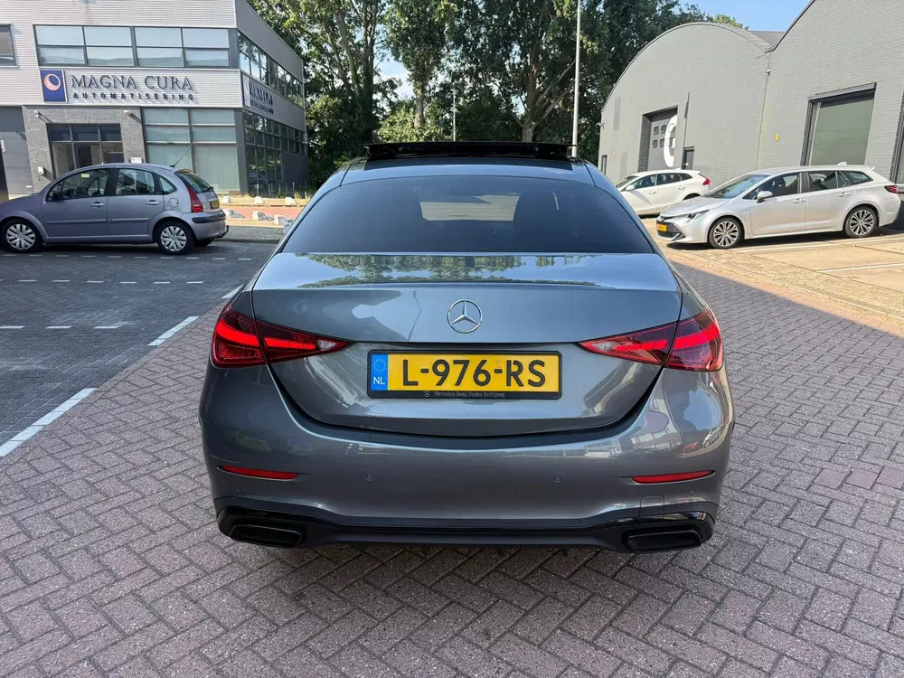 Mercedes-Benz C-Klasse 180 AMG Line Pano BTW Auto VOL VOL Op uit 2021, foto 4