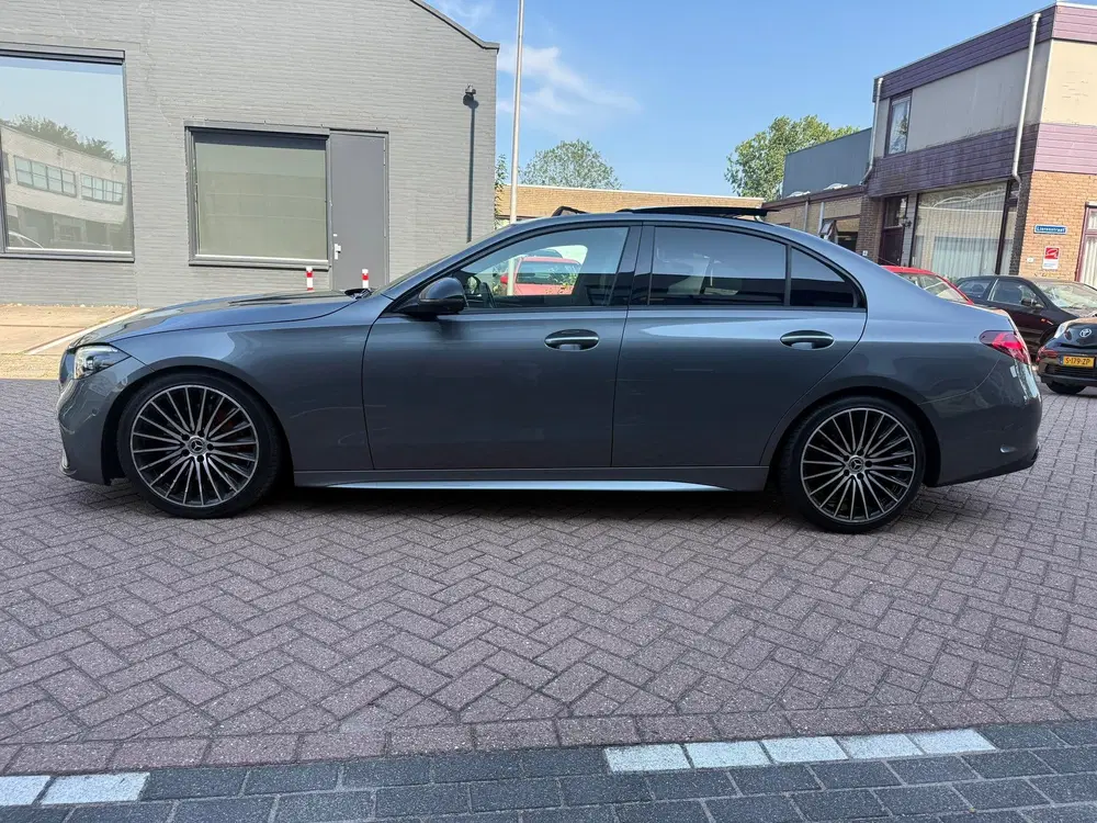 Mercedes-Benz C-Klasse 180 AMG Line Pano BTW Auto VOL VOL Op uit 2021, foto 6