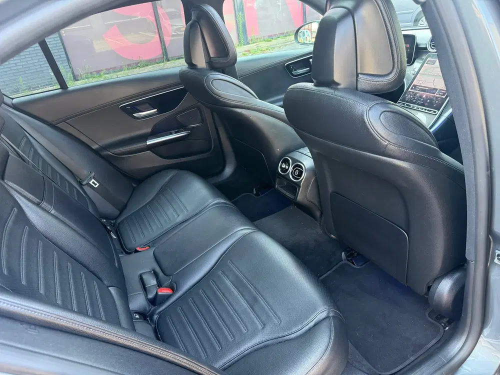 Mercedes-Benz C-Klasse 180 AMG Line Pano BTW Auto VOL VOL Op uit 2021, foto 9