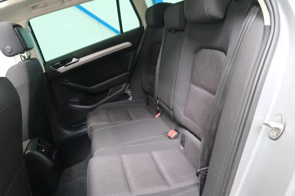 Volkswagen Passat 1.5 TSI Comfortline Business Autom uit 2019, foto 10