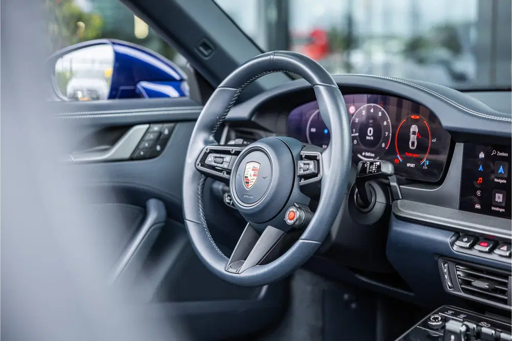 Porsche 911 3.0 Carrera uit 2025, foto 13