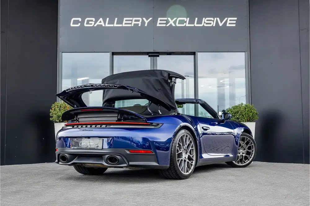 Porsche 911 3.0 Carrera uit 2025, foto 8