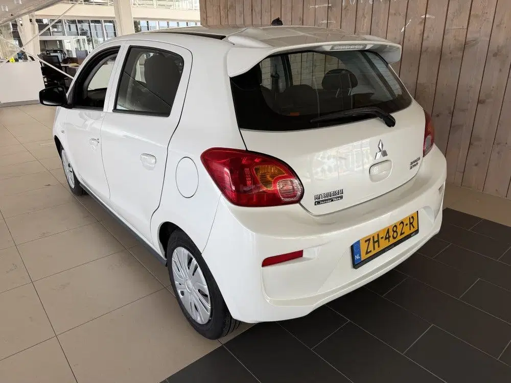 Mitsubishi Space Star 1.0 CVT ClearTec Cool+ uit 2019, foto 4