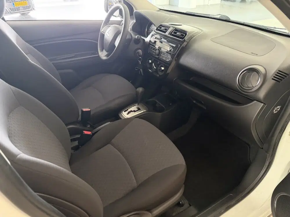 Mitsubishi Space Star 1.0 CVT ClearTec Cool+ uit 2019, foto 6