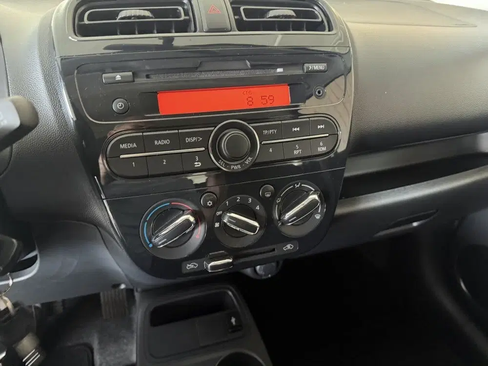 Mitsubishi Space Star 1.0 CVT ClearTec Cool+ uit 2019, foto 8