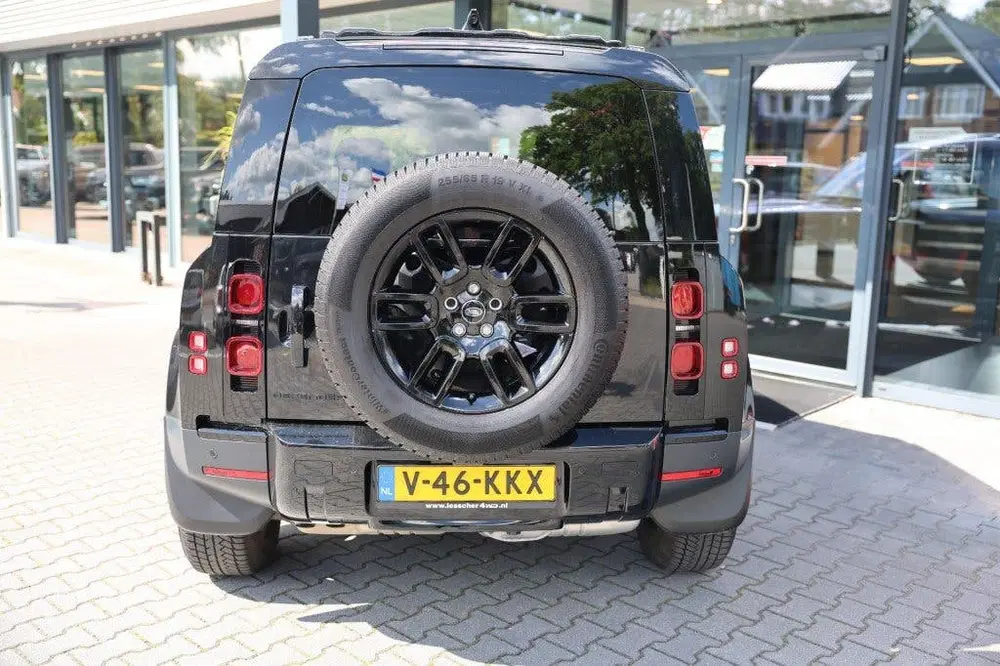 Land Rover Defender 3.0 D 250 MH EV 90 A uit 2024, foto 12