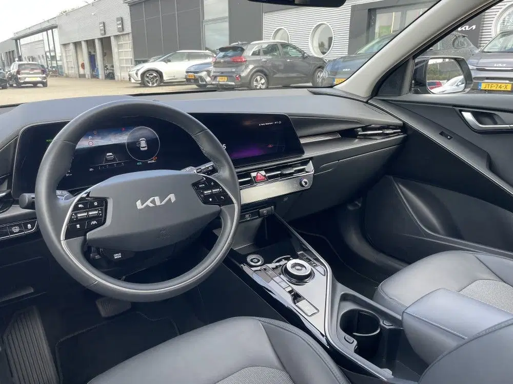 Kia Niro 1.6 HEV Dynamicline Camera uit 2022, foto 11