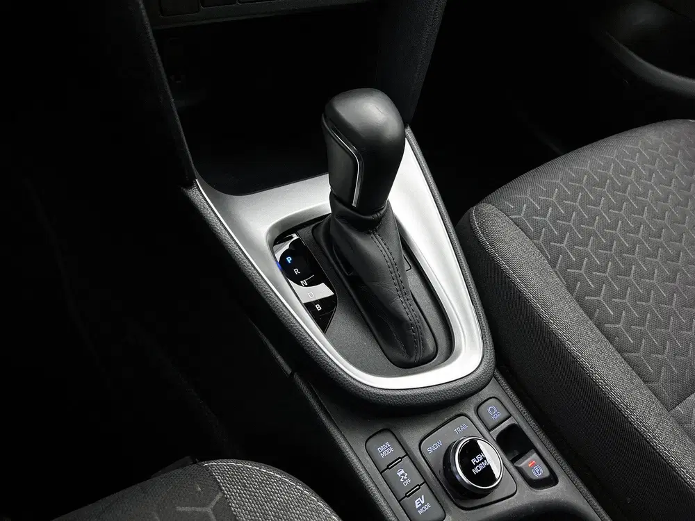 Toyota Yaris Cross 1.5 Hybrid Dynamic AWD uit 2024, foto 13