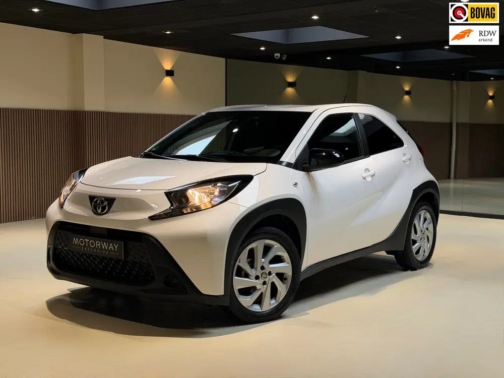 Toyota Aygo X 1.0 VVT-i MT Playi uit 2025
