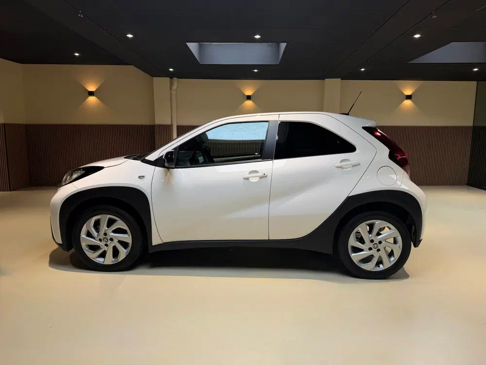Toyota Aygo X 1.0 VVT-i MT Playi uit 2025, foto 5
