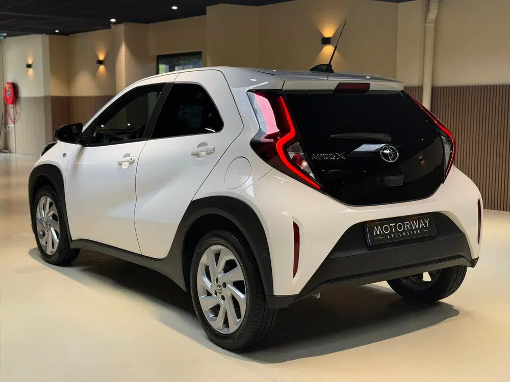 Toyota Aygo X 1.0 VVT-i MT Playi uit 2025, foto 6