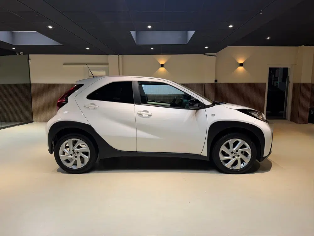 Toyota Aygo X 1.0 VVT-i MT Playi uit 2025, foto 9