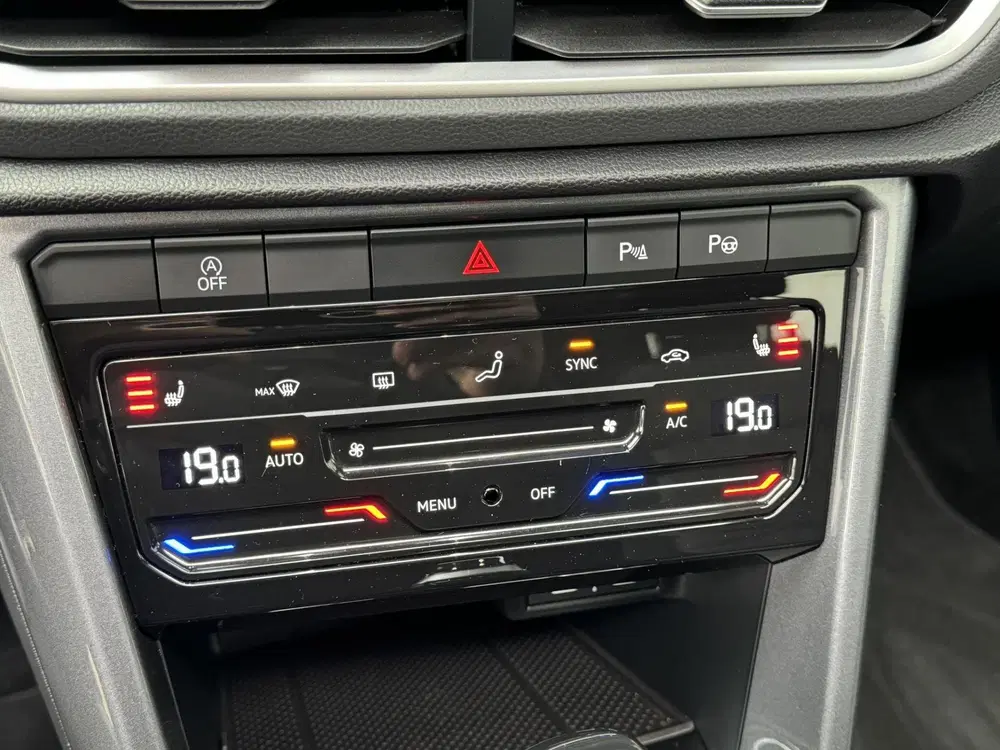 Volkswagen T-Roc 1.5 TSI 150pk Automaat uit 2024, foto 10