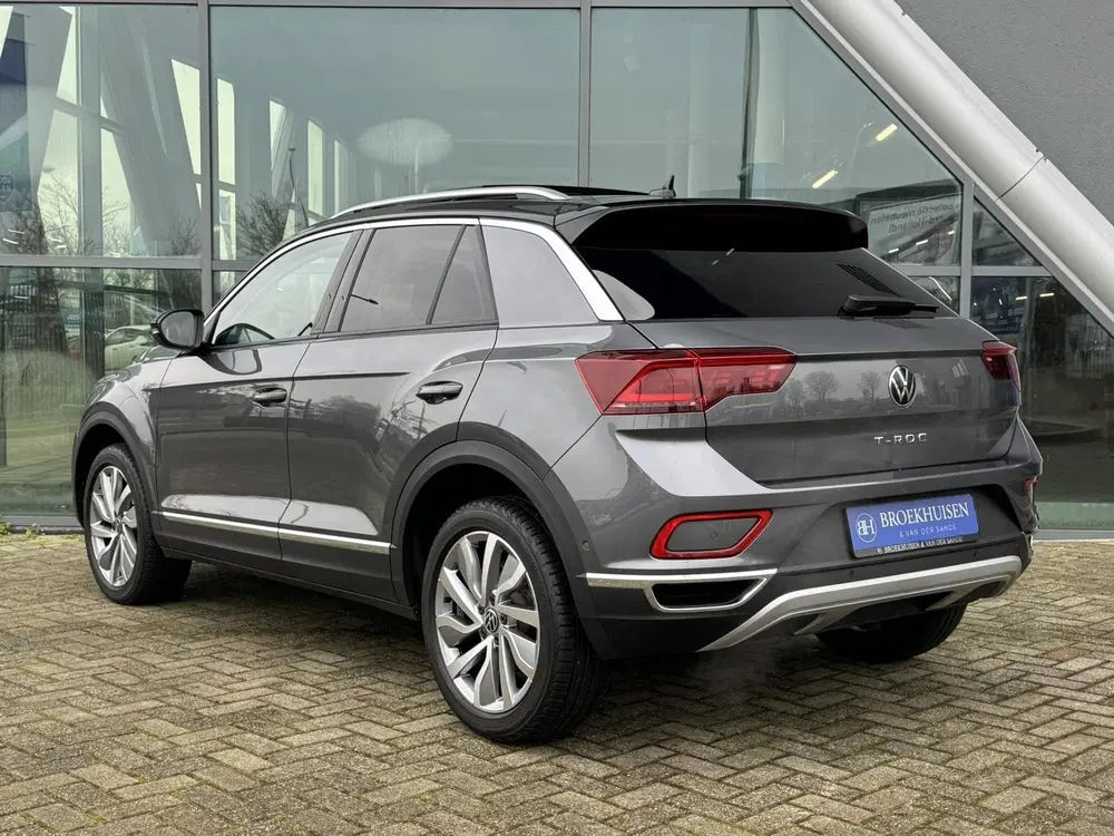 Volkswagen T-Roc 1.5 TSI 150pk Automaat uit 2024, foto 3