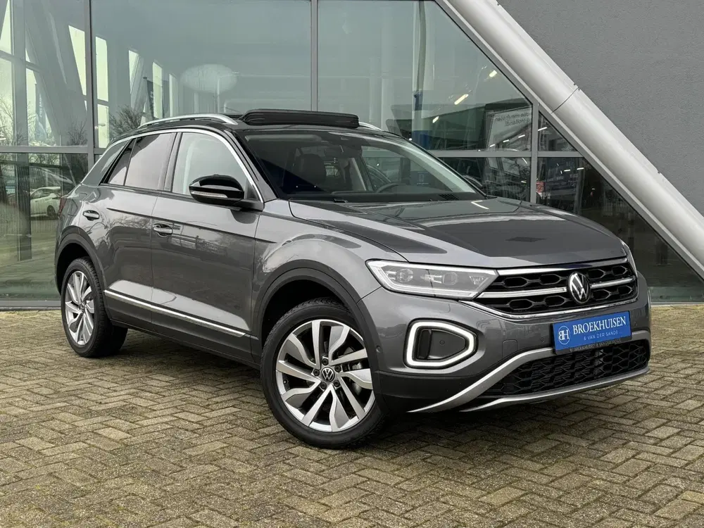 Volkswagen T-Roc 1.5 TSI 150pk Automaat uit 2024, foto 4